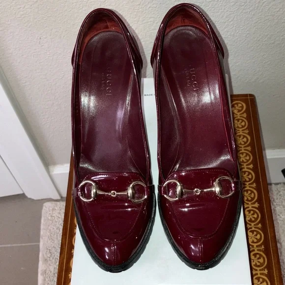 Gucci 8 Burgundy Patent Leather Heels Horsebit - Picture 2 of 11